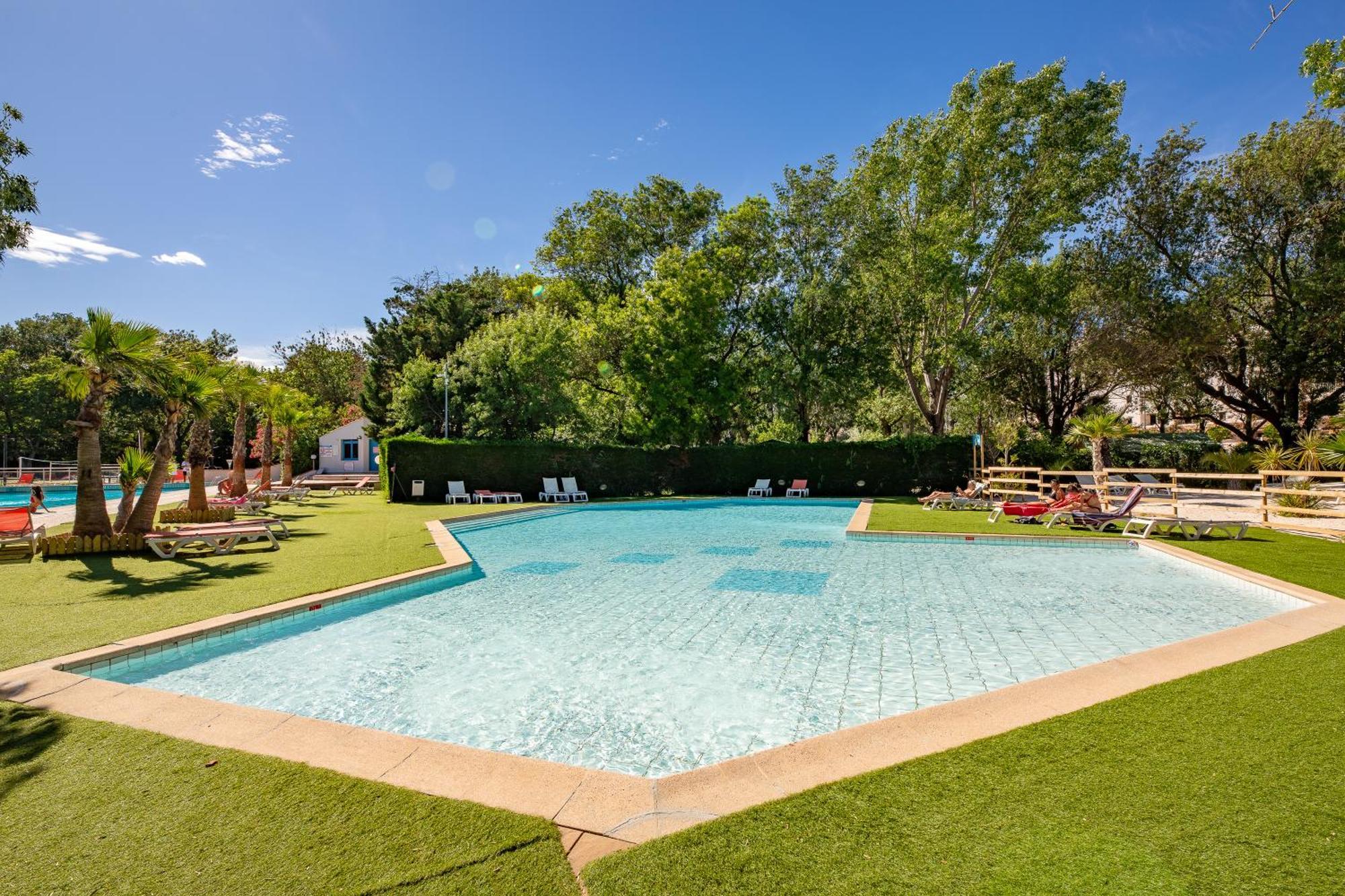 קוגולין Marina Hotel Club מראה חיצוני תמונה